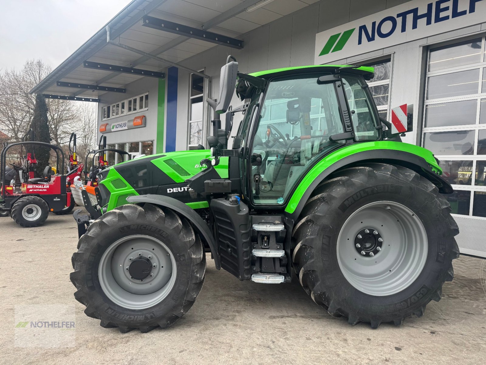 Traktor van het type Deutz-Fahr 6150.4 RVShift *Marketingmaschine*, Neumaschine in Pforzen (Foto 3)