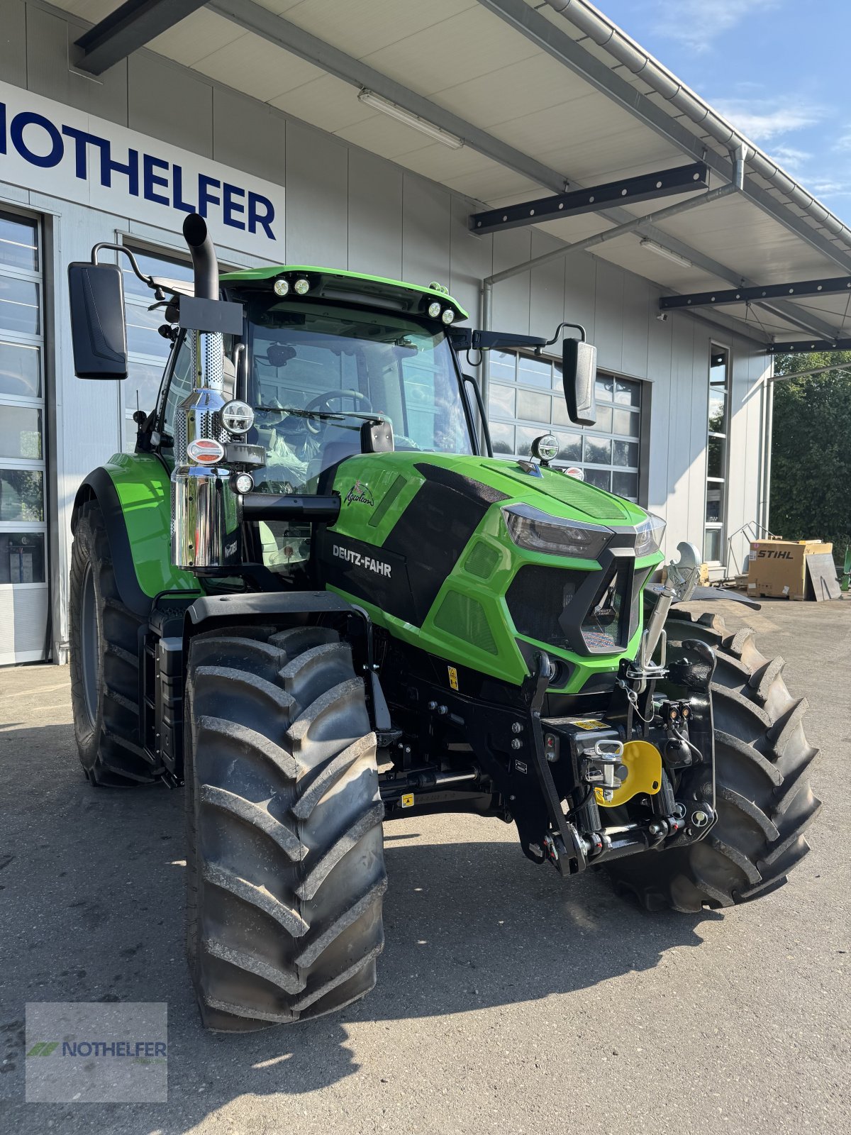 Traktor του τύπου Deutz-Fahr 6150.4 TTV Sondermodell 30 Jahre Agrotron, Neumaschine σε Pforzen (Φωτογραφία 2)