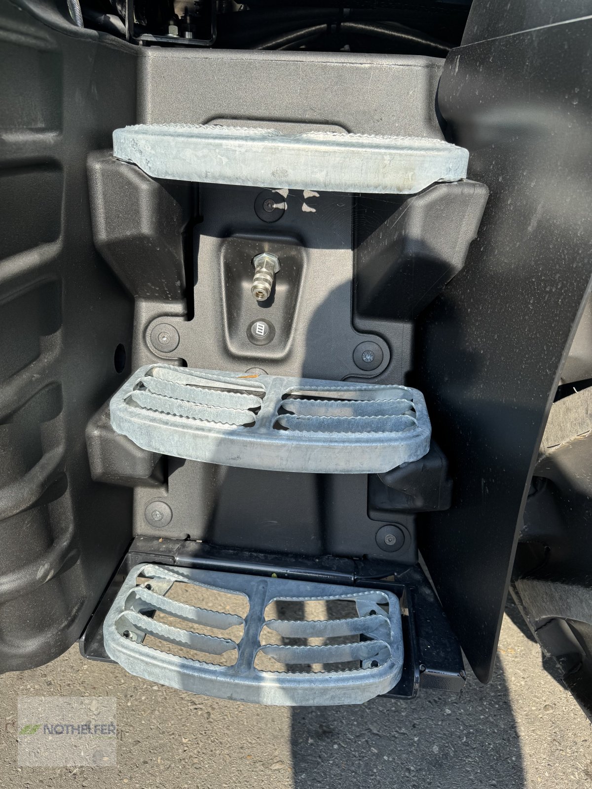 Traktor του τύπου Deutz-Fahr 6150.4 TTV Sondermodell 30 Jahre Agrotron, Neumaschine σε Pforzen (Φωτογραφία 11)