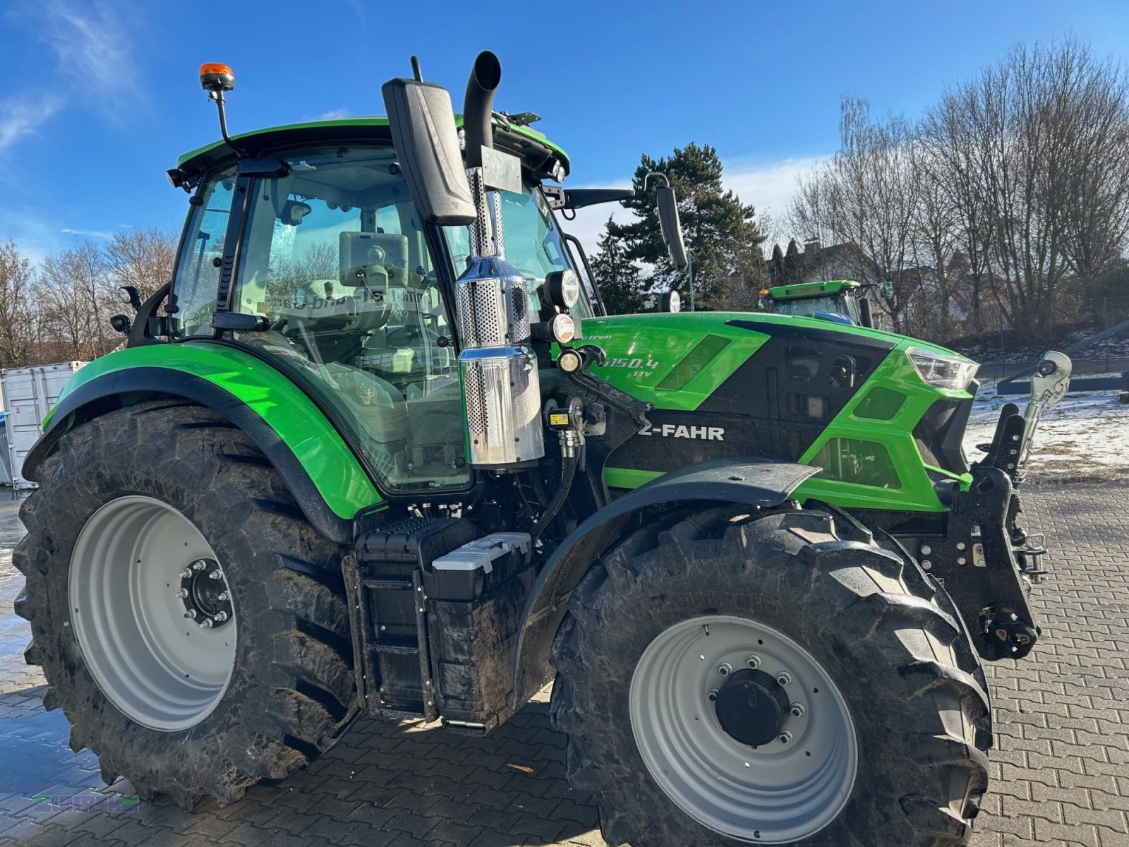 Traktor типа Deutz-Fahr 6150.4 TTV, stufenlos. jung gebraucht, mit Garantie, Preisgünstig, Gebrauchtmaschine в Buchdorf (Фотография 1)