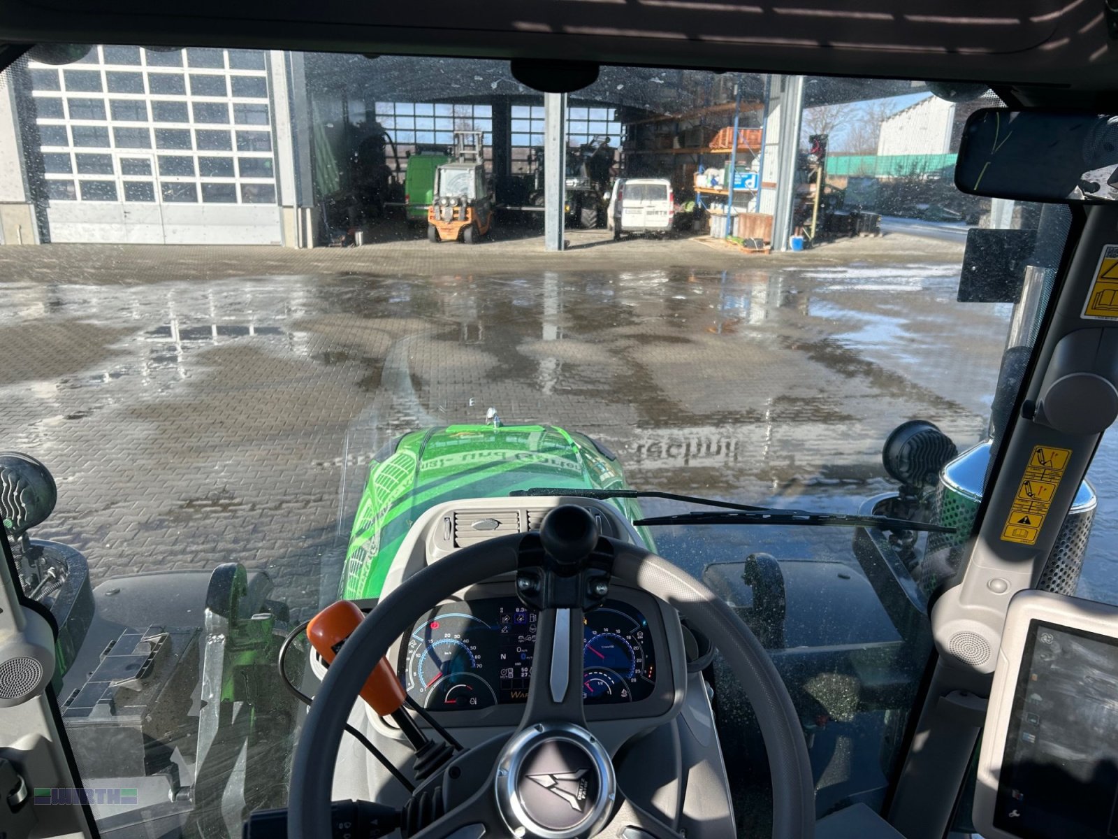 Traktor типа Deutz-Fahr 6150.4 TTV, stufenlos. jung gebraucht, mit Garantie, Preisgünstig, Gebrauchtmaschine в Buchdorf (Фотография 11)