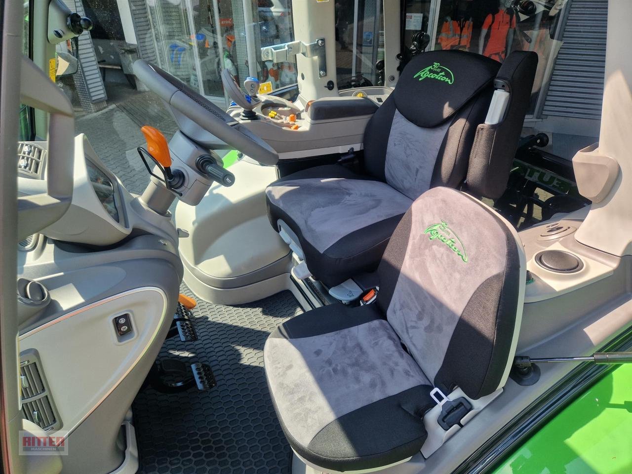 Traktor от тип Deutz-Fahr 6150.4 TTV, Neumaschine в Zell a. H. (Снимка 8)
