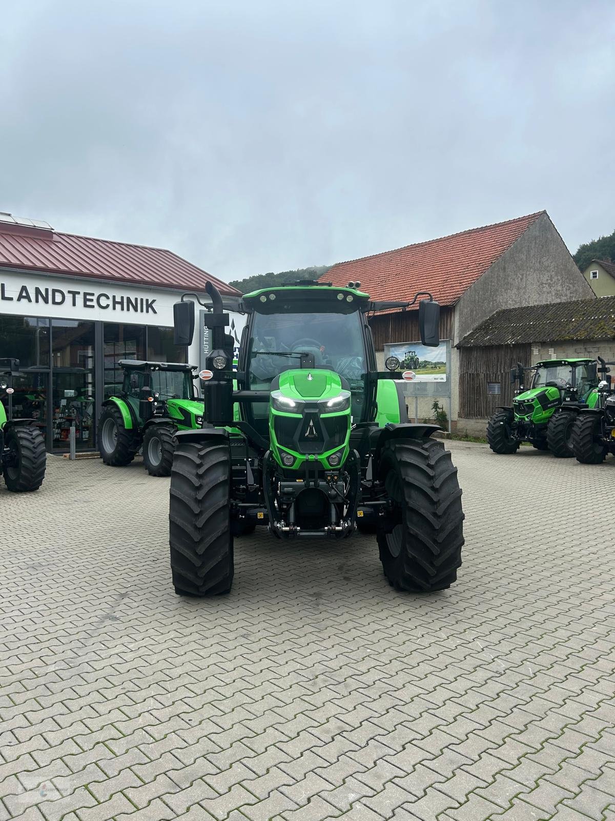 Traktor Türe ait Deutz-Fahr 6150.4 TTV, Neumaschine içinde Treuchtlingen (resim 2)