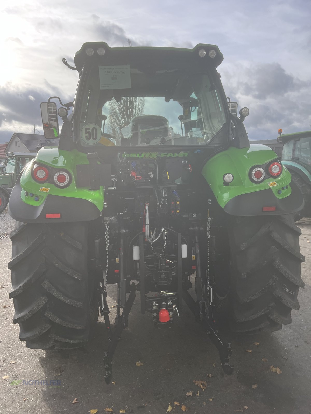 Traktor des Typs Deutz-Fahr 6150.4 TTV, Neumaschine in Pforzen (Bild 12)