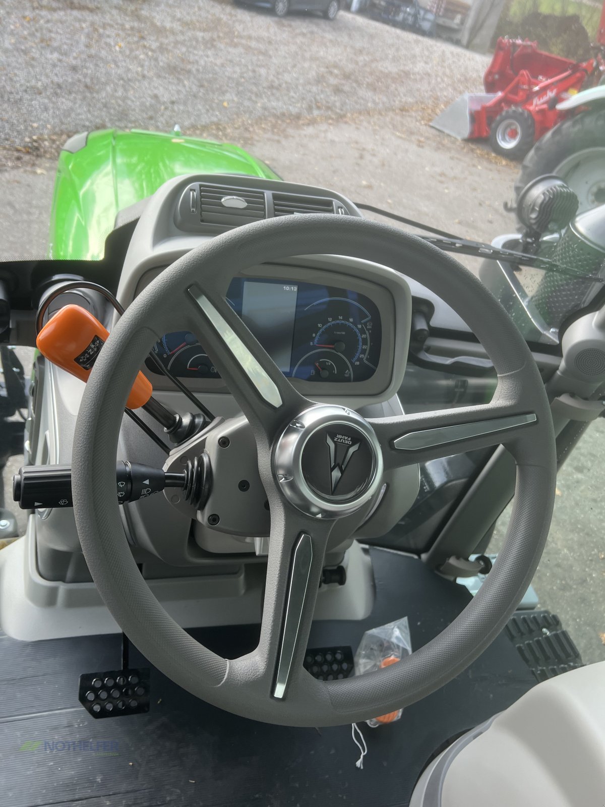 Traktor des Typs Deutz-Fahr 6150.4 TTV, Neumaschine in Pforzen (Bild 18)
