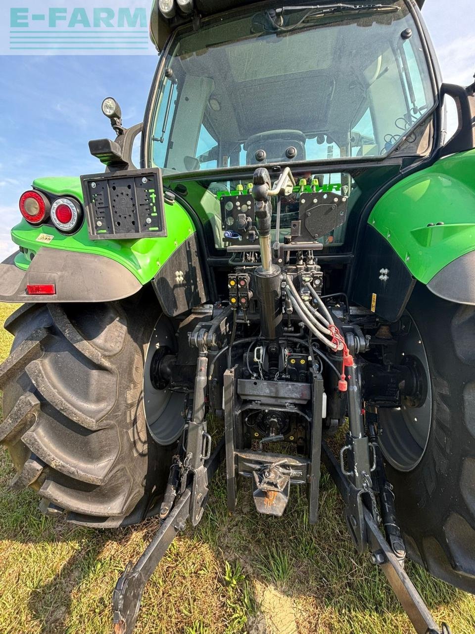 Traktor van het type Deutz-Fahr 6155 Agrotron, Gebrauchtmaschine in Hamburg (Foto 4)