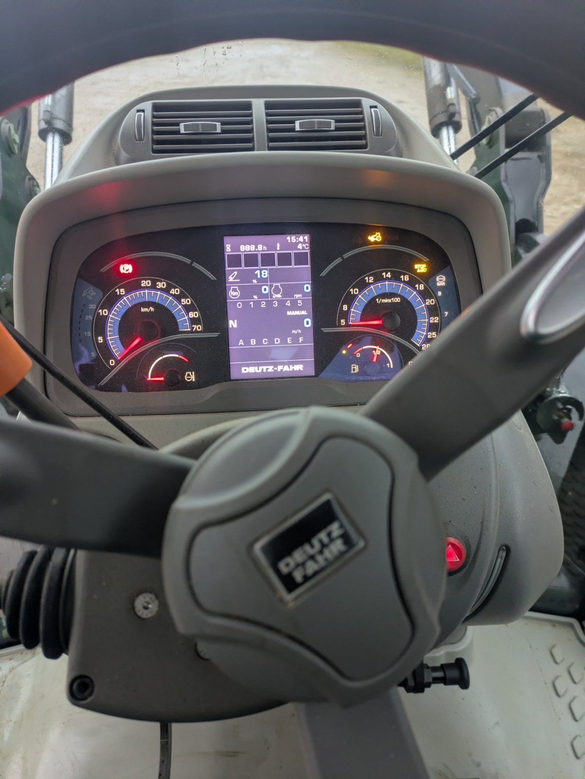 Traktor des Typs Deutz-Fahr 6155 RC Shift, Gebrauchtmaschine in Scheyern (Bild 7)