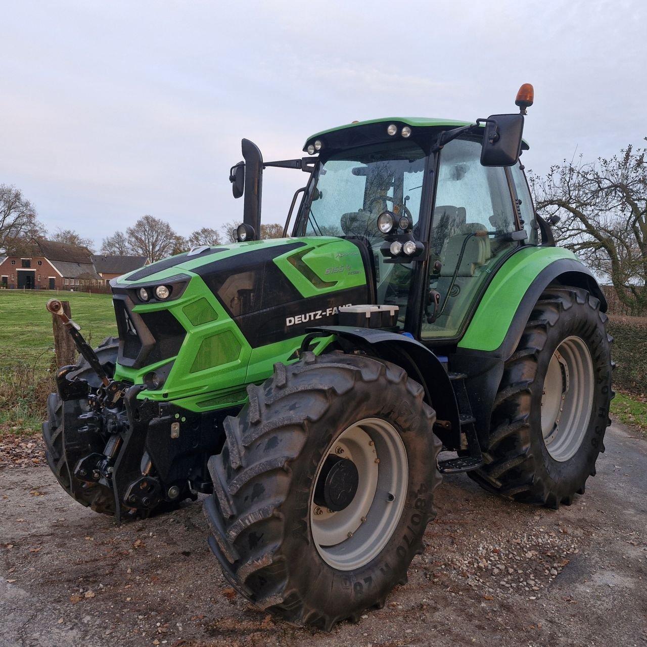Traktor типа Deutz-Fahr 6155.4 RC Shift, Gebrauchtmaschine в Daarle (Фотография 1)