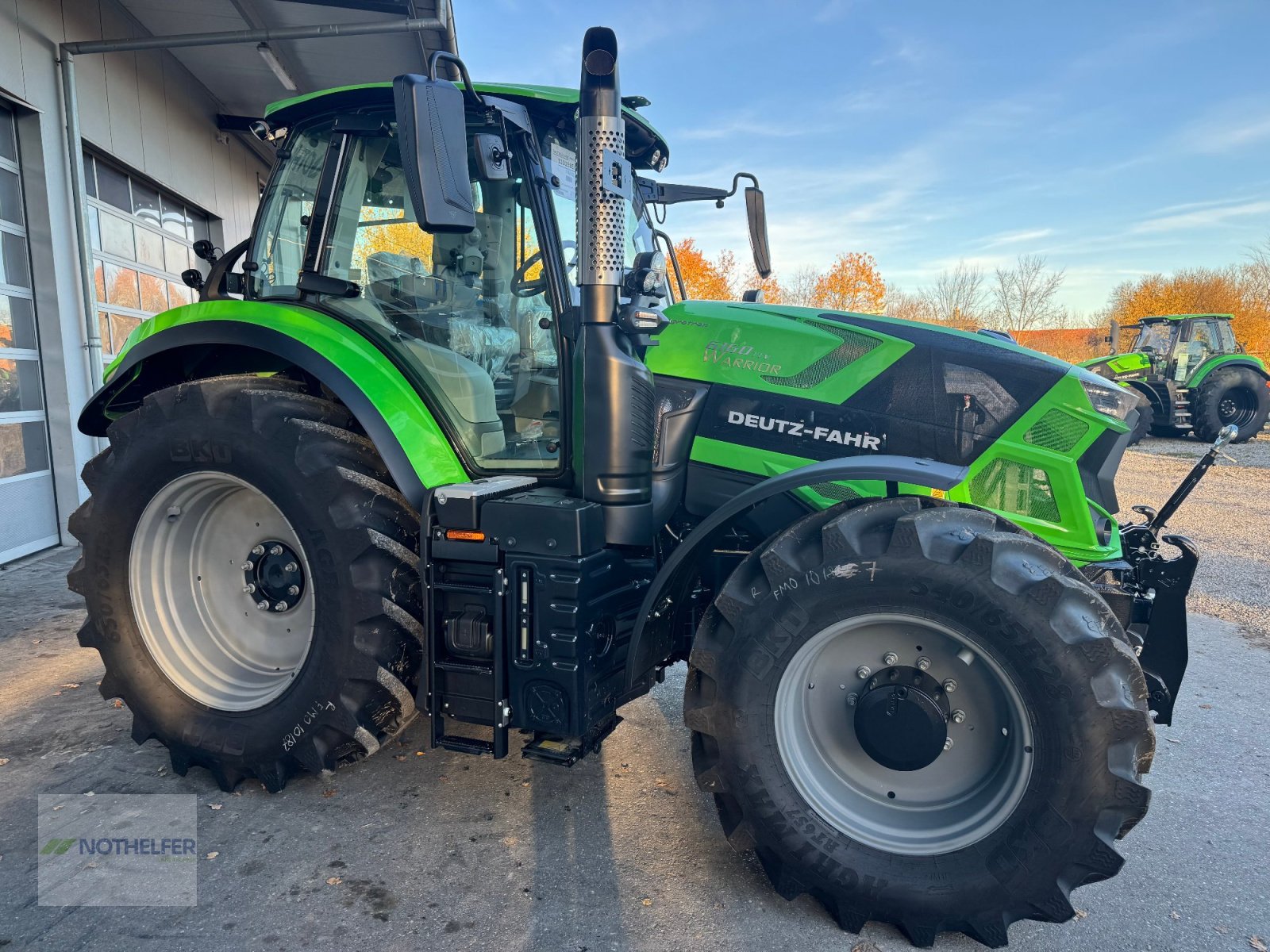 Traktor of the type Deutz-Fahr 6160 Agrotron TTV Warrior, Neumaschine in Pforzen (Picture 5)