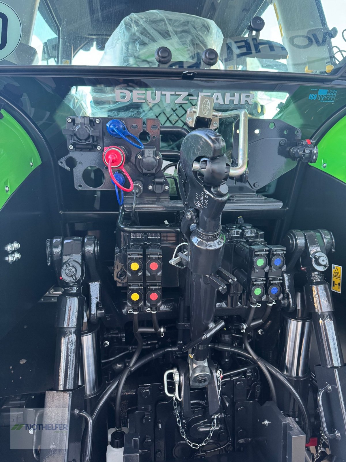 Traktor of the type Deutz-Fahr 6160 Agrotron TTV Warrior, Neumaschine in Pforzen (Picture 11)