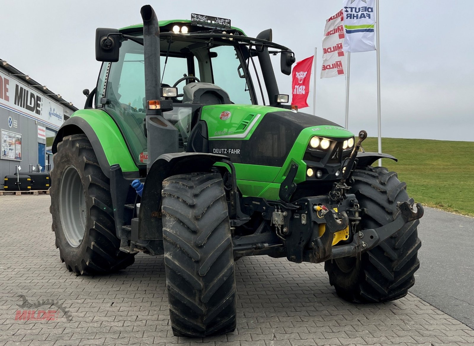 Traktor za tip Deutz-Fahr 6160 C-Shift, Gebrauchtmaschine u Gebenbach (Slika 1)