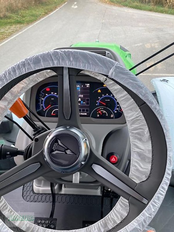 Traktor of the type Deutz-Fahr 6160 Power Shift 30 Jahre Agrotron, Neumaschine in Schlettau (Picture 14)