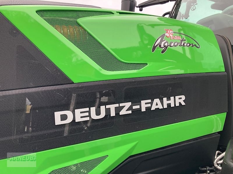 Traktor of the type Deutz-Fahr 6160 Power Shift 30 Jahre Agrotron, Neumaschine in Schlettau (Picture 7)