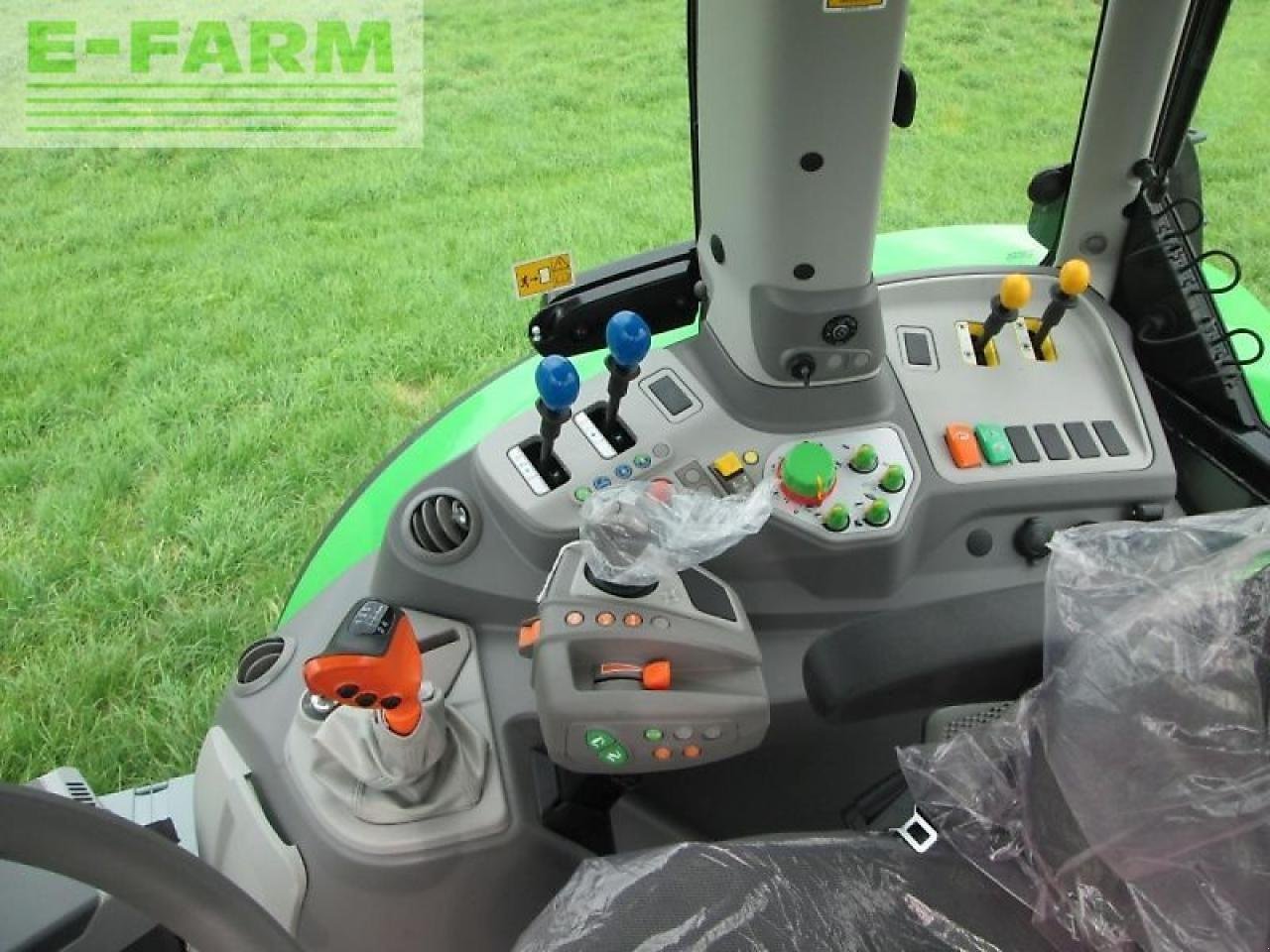 Traktor от тип Deutz-Fahr 6160 powershift, Gebrauchtmaschine в VELBERT (Снимка 16)