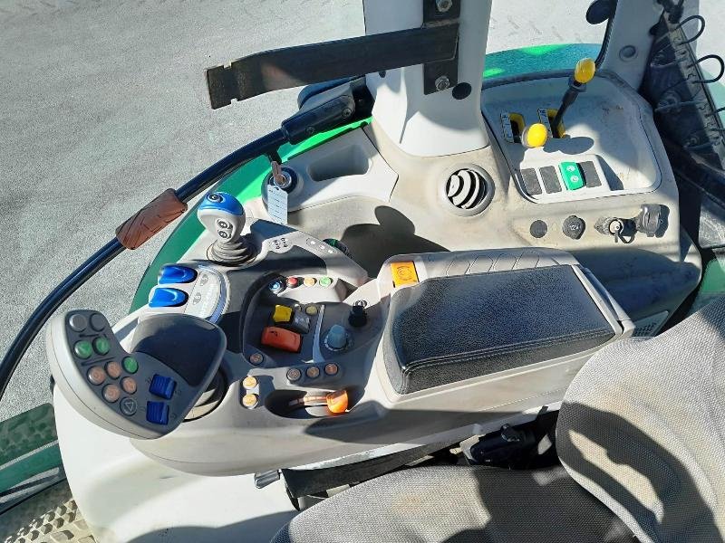 Traktor typu Deutz-Fahr 6160 TTV, Gebrauchtmaschine v SAINT-GERMAIN DU PUY (Obrázek 9)