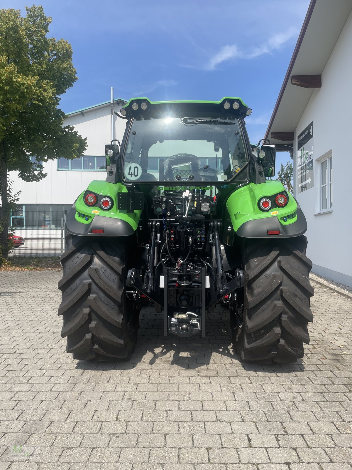 Traktor des Typs Deutz-Fahr 6160 TTV, Neumaschine in Markt Schwaben (Bild 3)