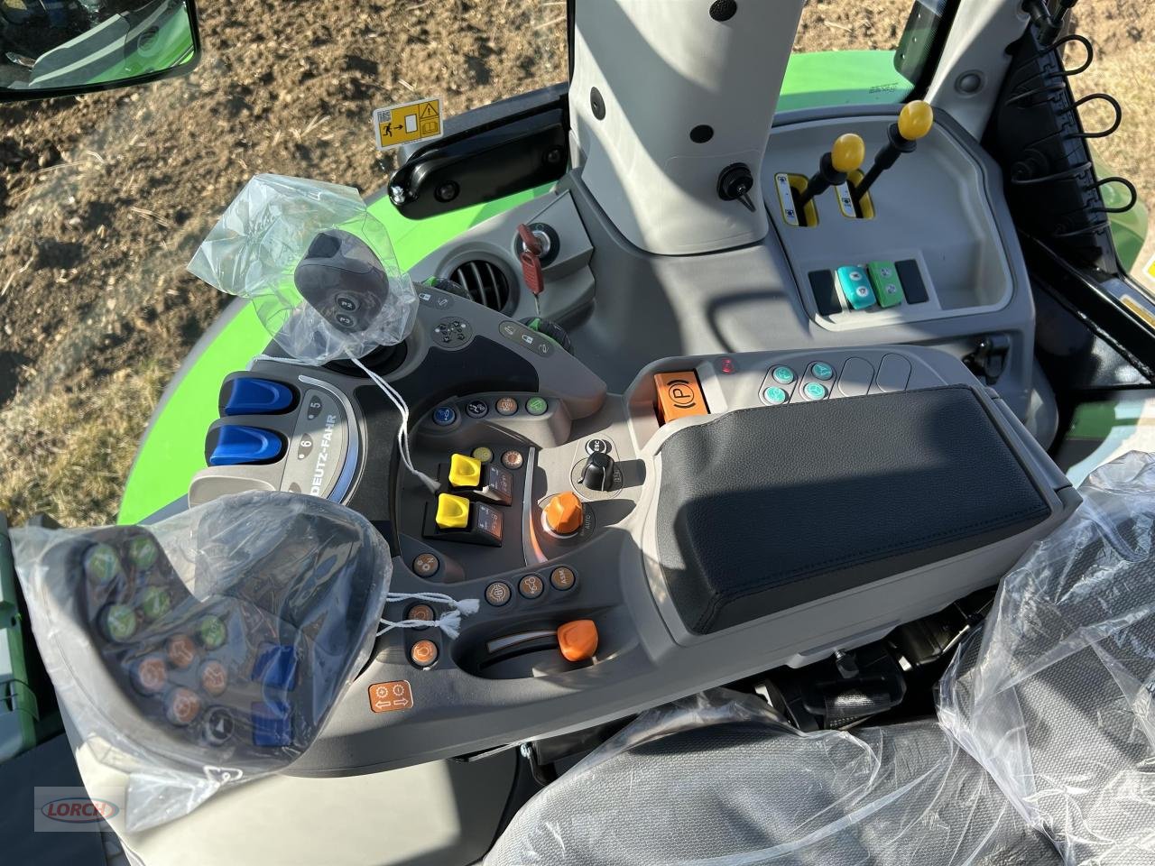 Traktor van het type Deutz-Fahr 6160 TTV, Neumaschine in Trochtelfingen (Foto 7)