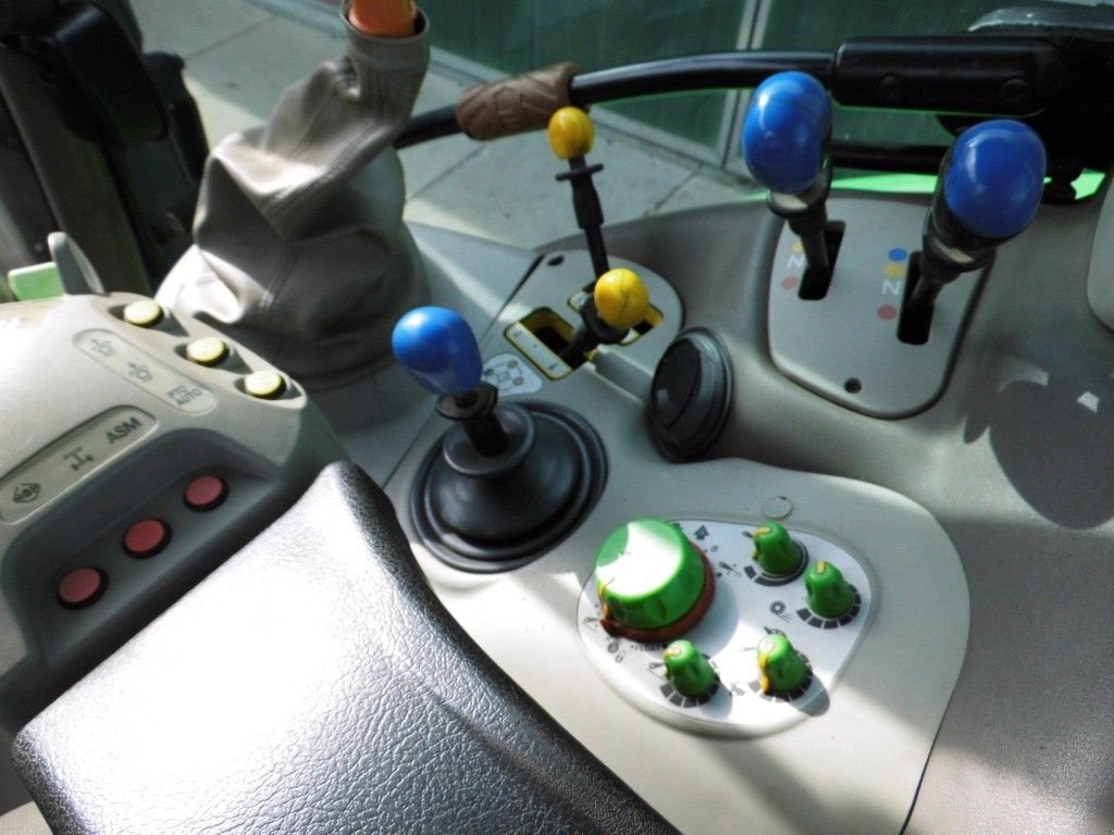 Traktor типа Deutz-Fahr 6160, Gebrauchtmaschine в Streefkerk (Фотография 7)