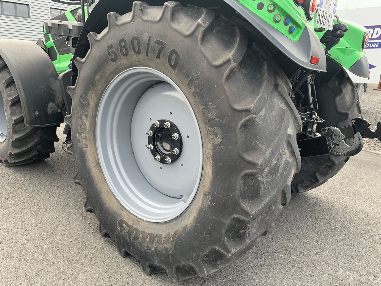 Traktor tip Deutz-Fahr 6165 AGROTRON, Gebrauchtmaschine in CINTHEAUX (Poză 9)