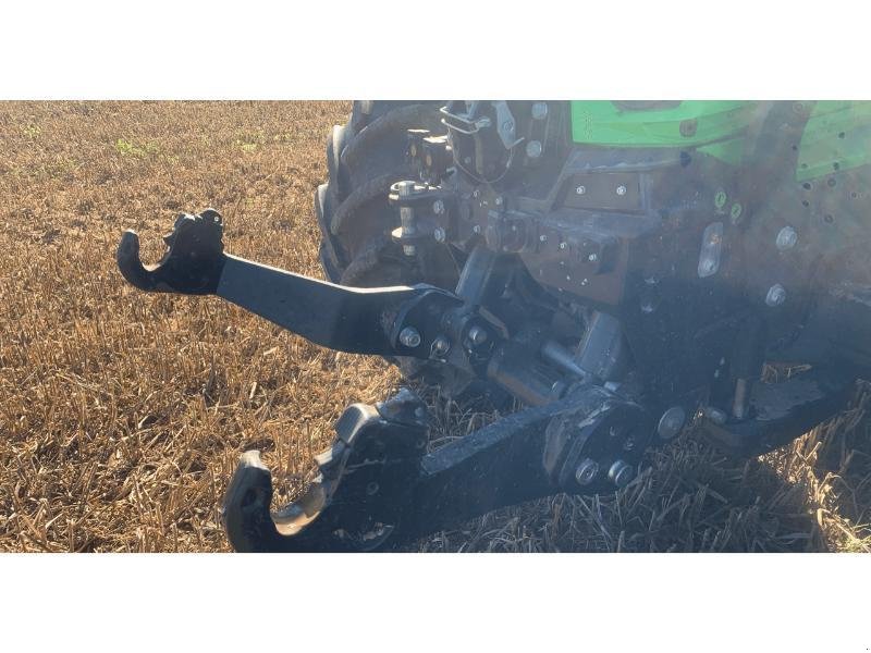 Traktor of the type Deutz-Fahr 6165 AGROTRON, Gebrauchtmaschine in SAINT GENEST D'AMBIERE (Picture 4)