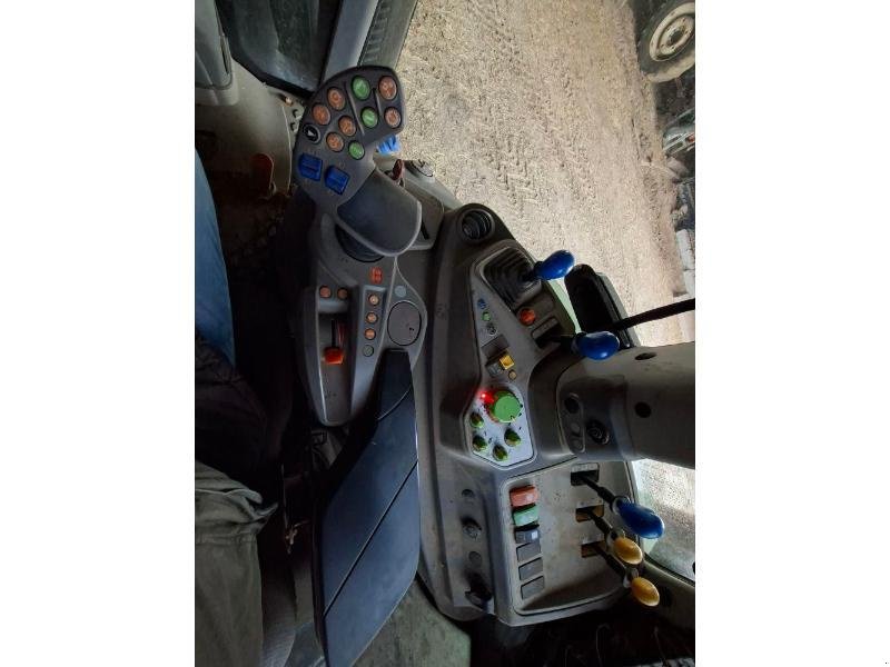 Traktor of the type Deutz-Fahr 6165RC, Gebrauchtmaschine in ANTIGNY (Picture 5)