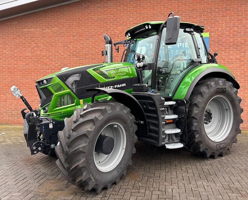 Traktor van het type Deutz-Fahr 6170 Agrotron TTV Warrior Java Grün, Gebrauchtmaschine in Rees (Foto 3)