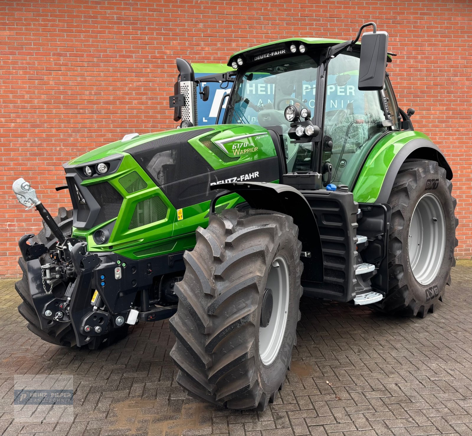 Traktor za tip Deutz-Fahr 6170 Agrotron TTV Warrior Java Grün, Neumaschine u Rees (Slika 2)
