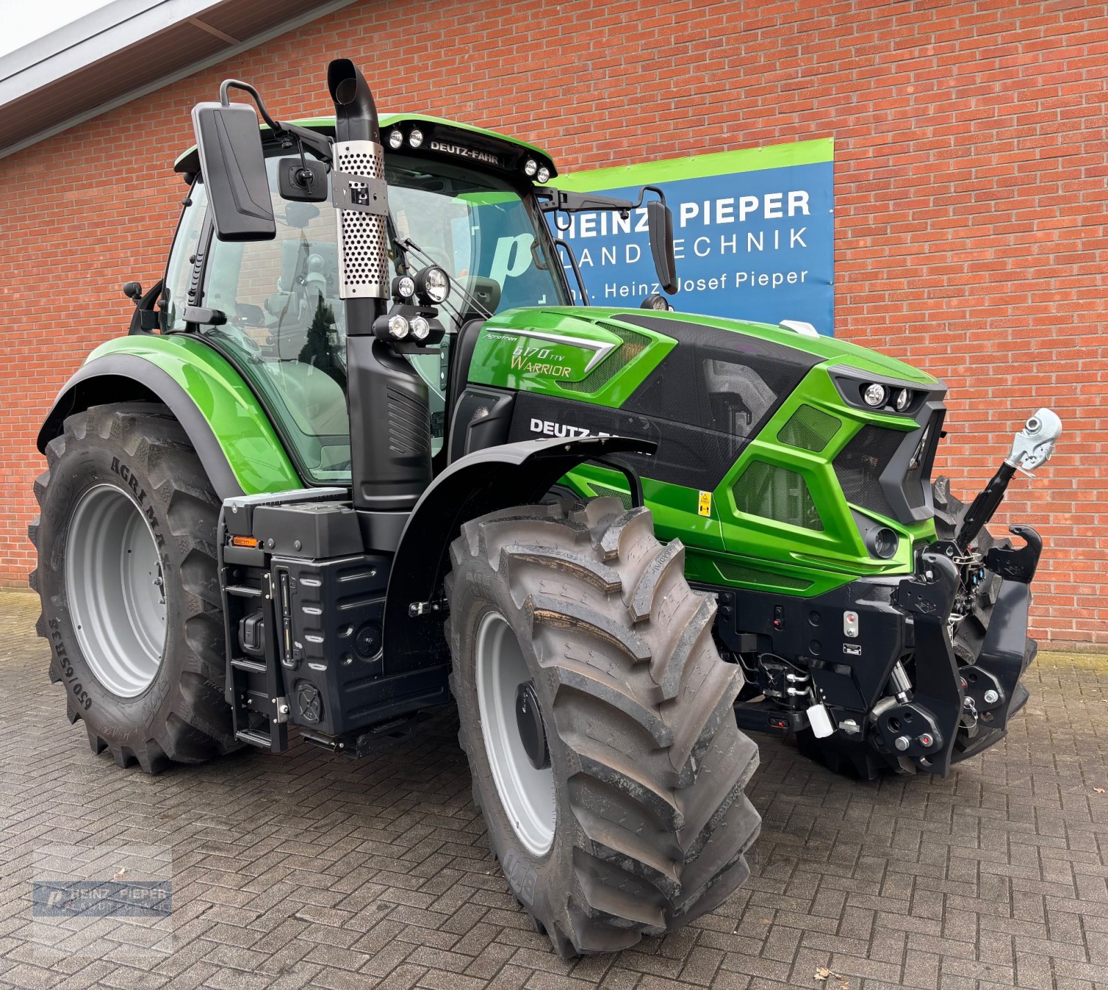 Traktor za tip Deutz-Fahr 6170 Agrotron TTV Warrior Java Grün, Neumaschine u Rees (Slika 4)