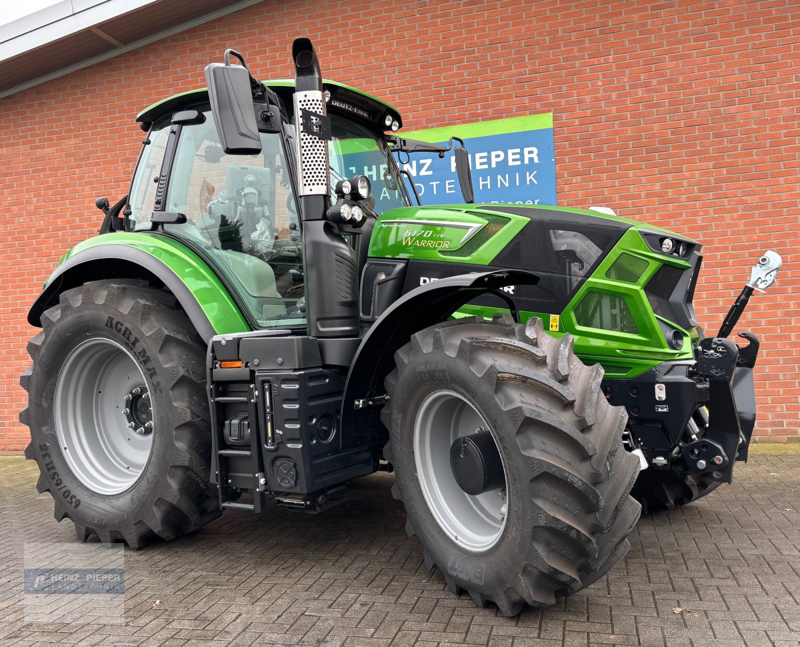 Traktor za tip Deutz-Fahr 6170 Agrotron TTV Warrior Java Grün, Neumaschine u Rees (Slika 5)