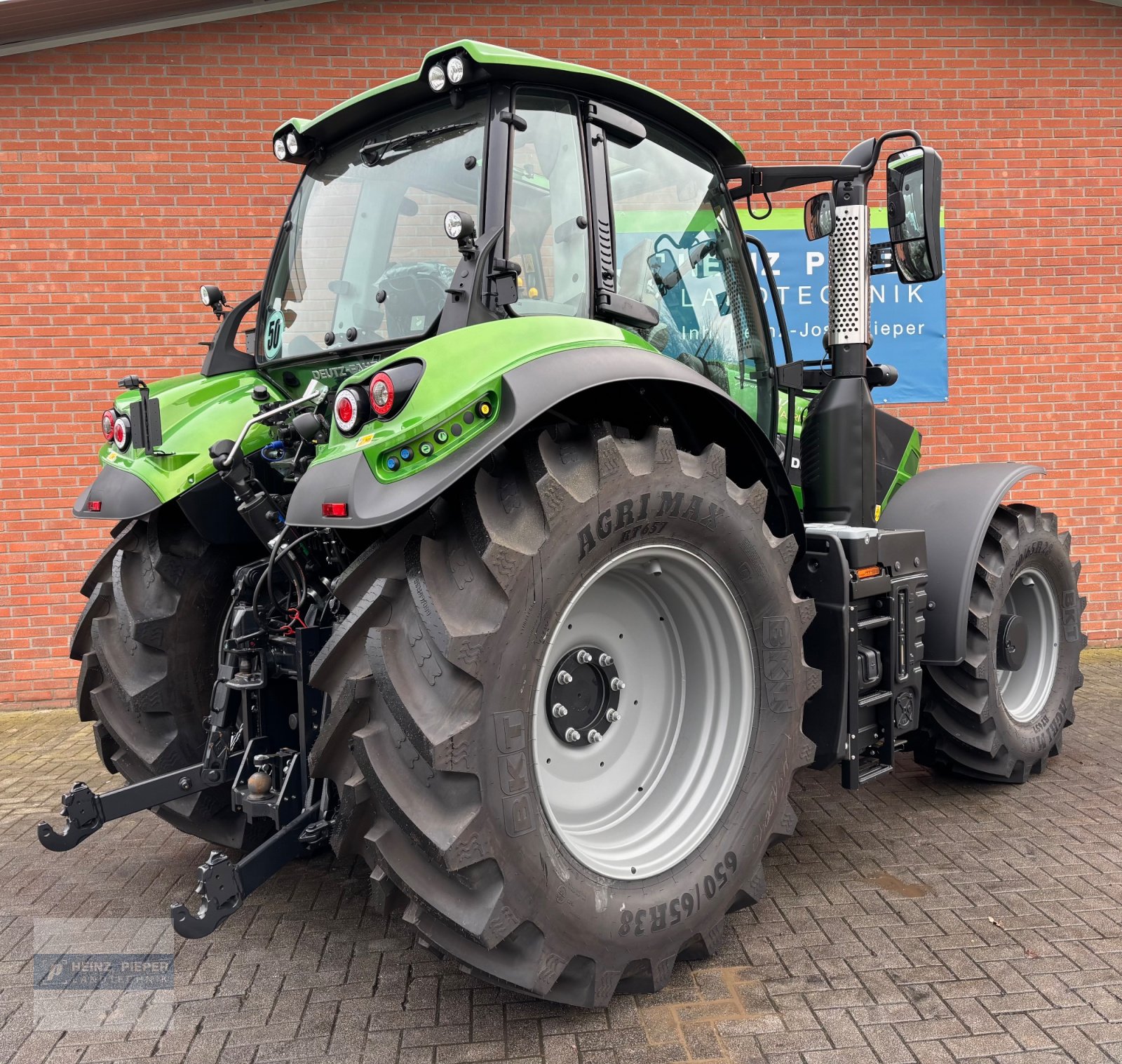 Traktor za tip Deutz-Fahr 6170 Agrotron TTV Warrior Java Grün, Neumaschine u Rees (Slika 8)