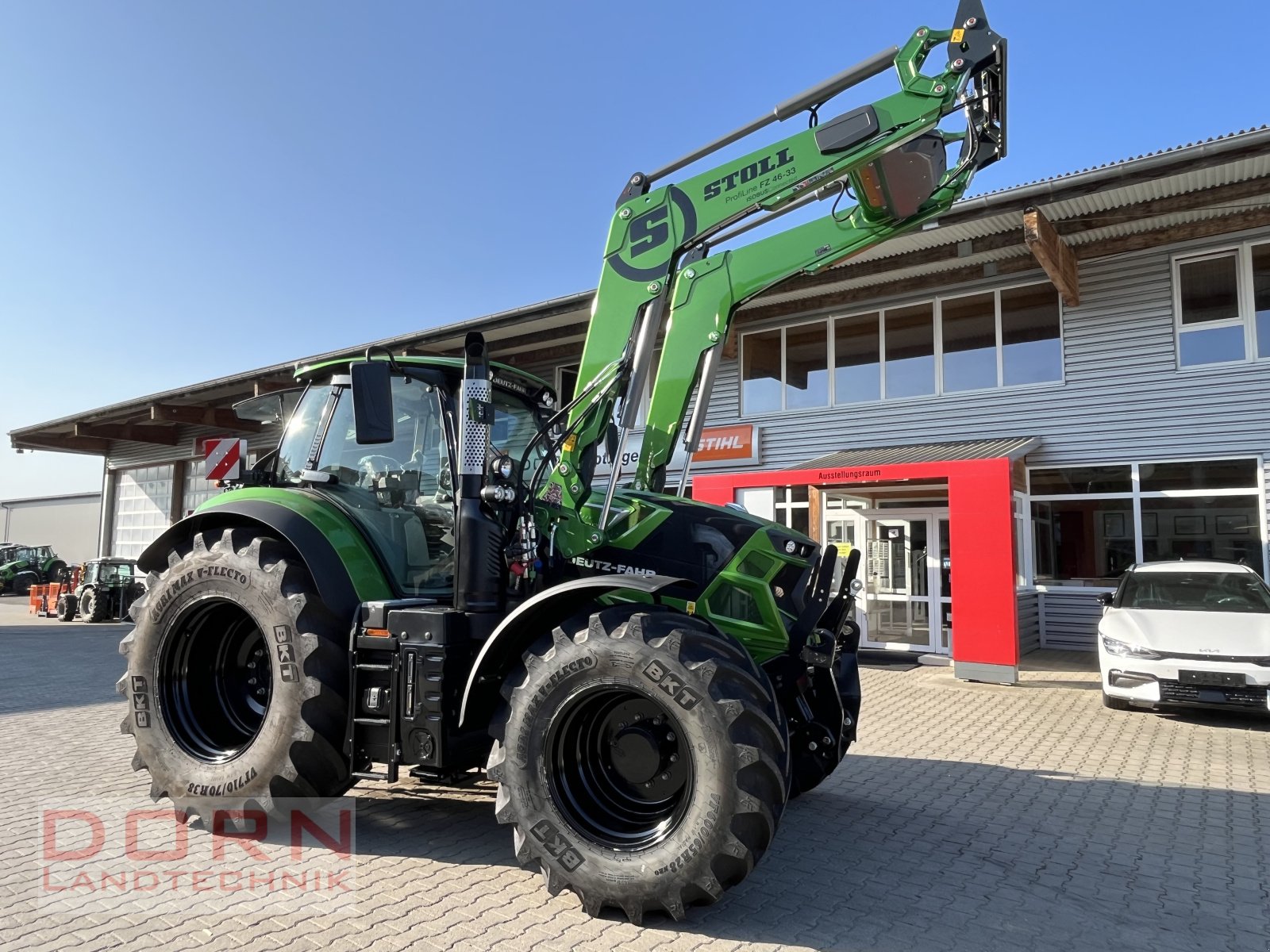 Traktor a típus Deutz-Fahr 6170 TTV mit ISOBUS frontlader, Neumaschine ekkor: Bruckberg (Kép 2)