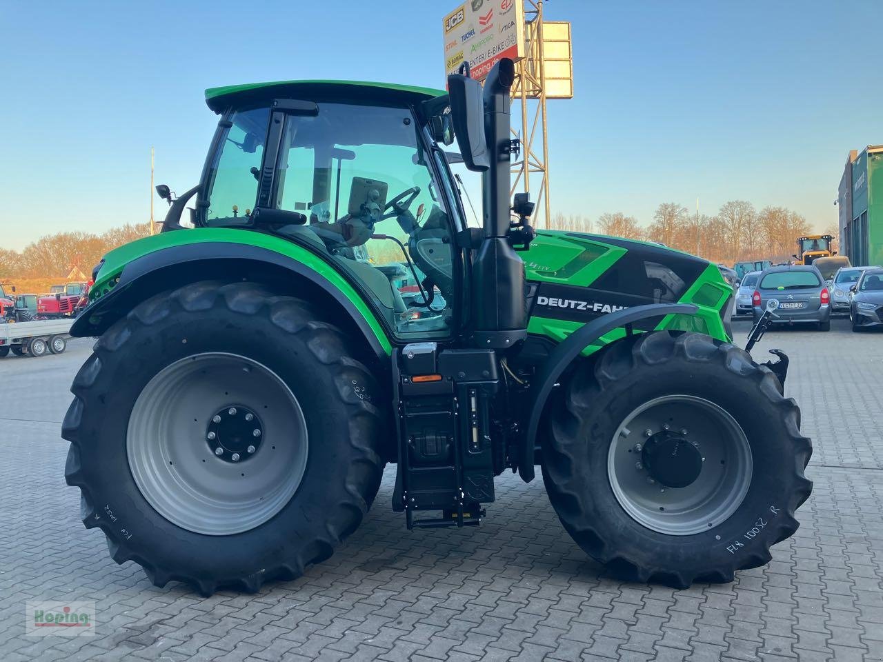 Traktor от тип Deutz-Fahr 6170.4 TTV, Neumaschine в Bakum (Снимка 4)