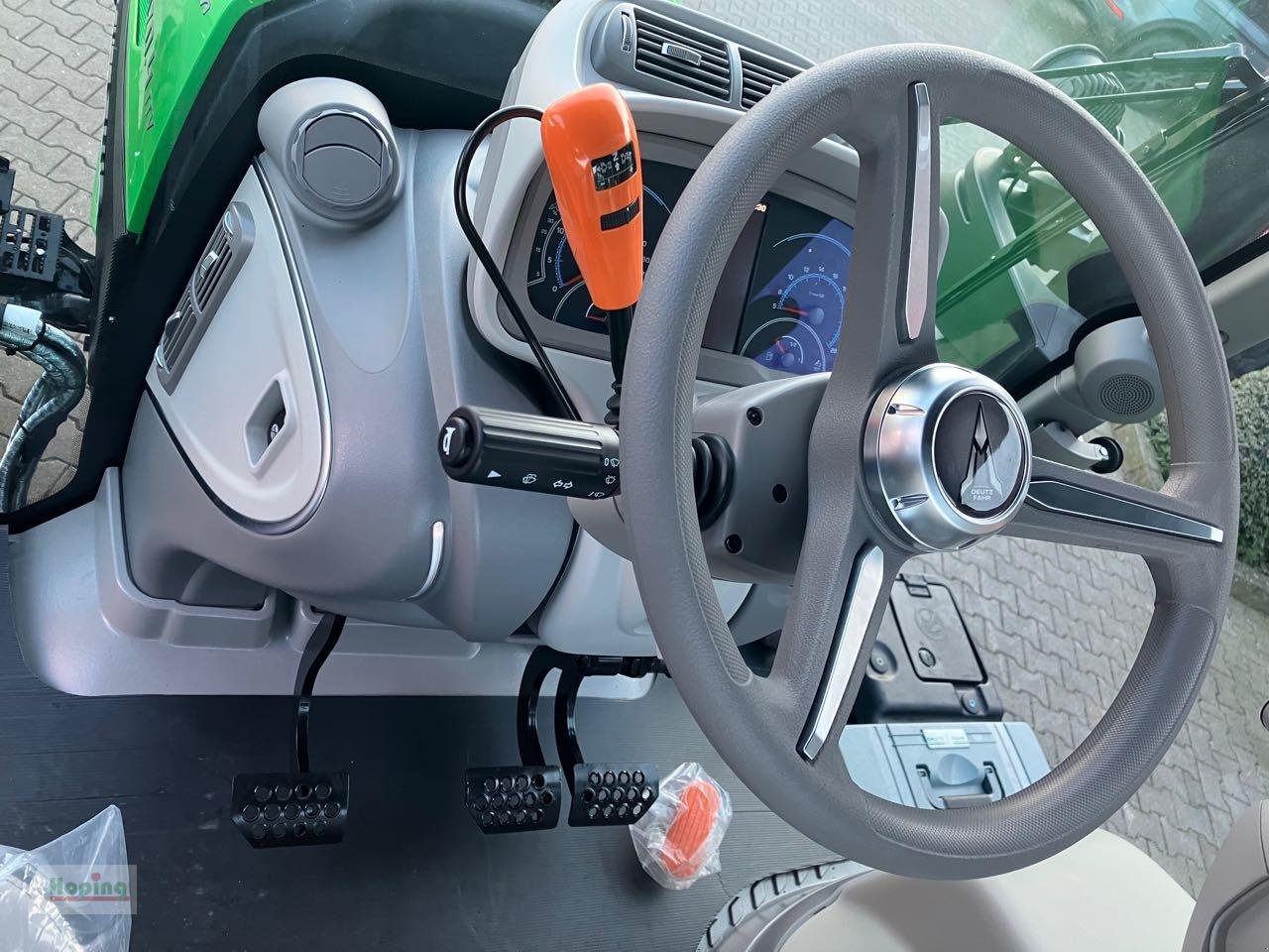 Traktor от тип Deutz-Fahr 6170.4 TTV, Neumaschine в Bakum (Снимка 14)