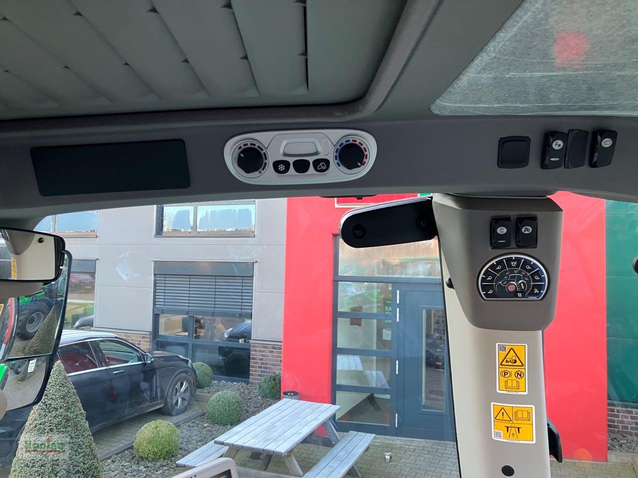 Traktor от тип Deutz-Fahr 6170.4 TTV, Neumaschine в Bakum (Снимка 15)