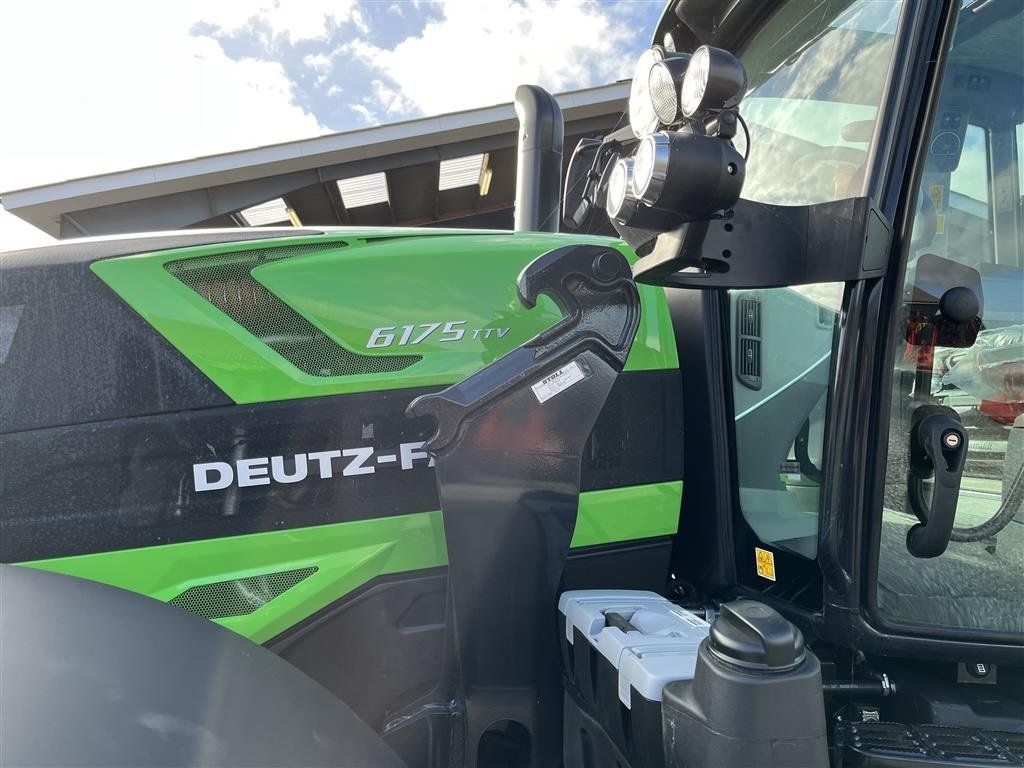 Traktor Türe ait Deutz-Fahr 6175 TTV Med læsserbeslag, Gebrauchtmaschine içinde Løgstør (resim 10)