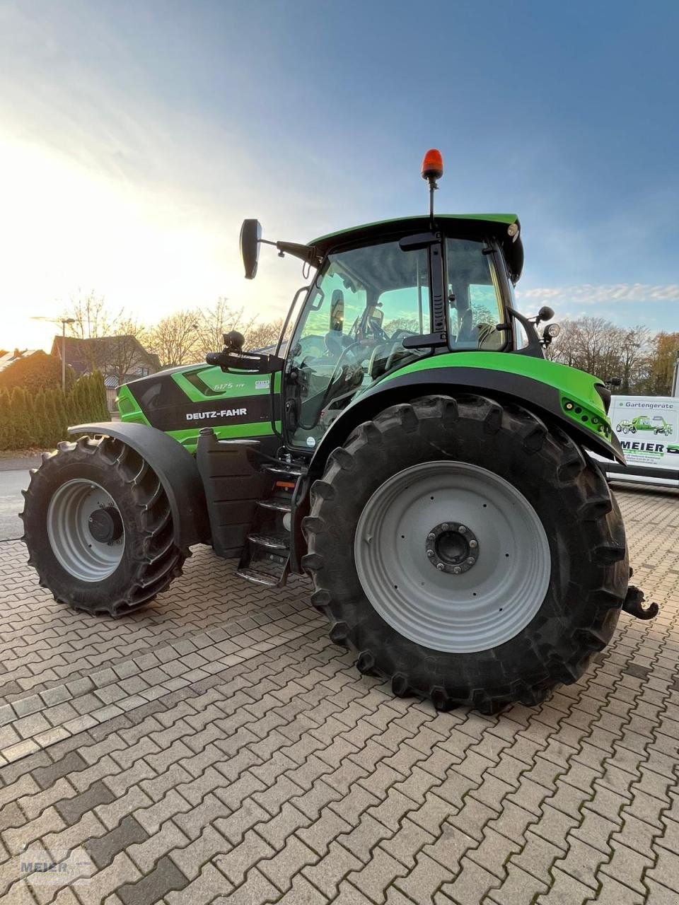 Traktor typu Deutz-Fahr 6175 TTV, Gebrauchtmaschine v Delbrück (Obrázok 2)