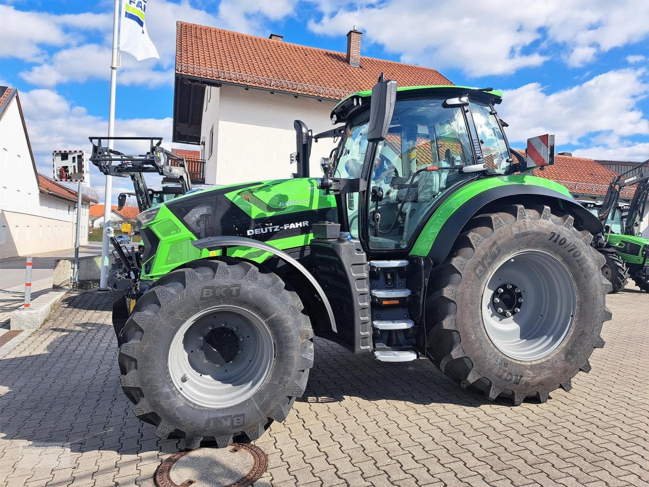 Traktor типа Deutz-Fahr 6180 AGROTRON RCShift, Neumaschine в Unterdietfurt (Фотография 10)