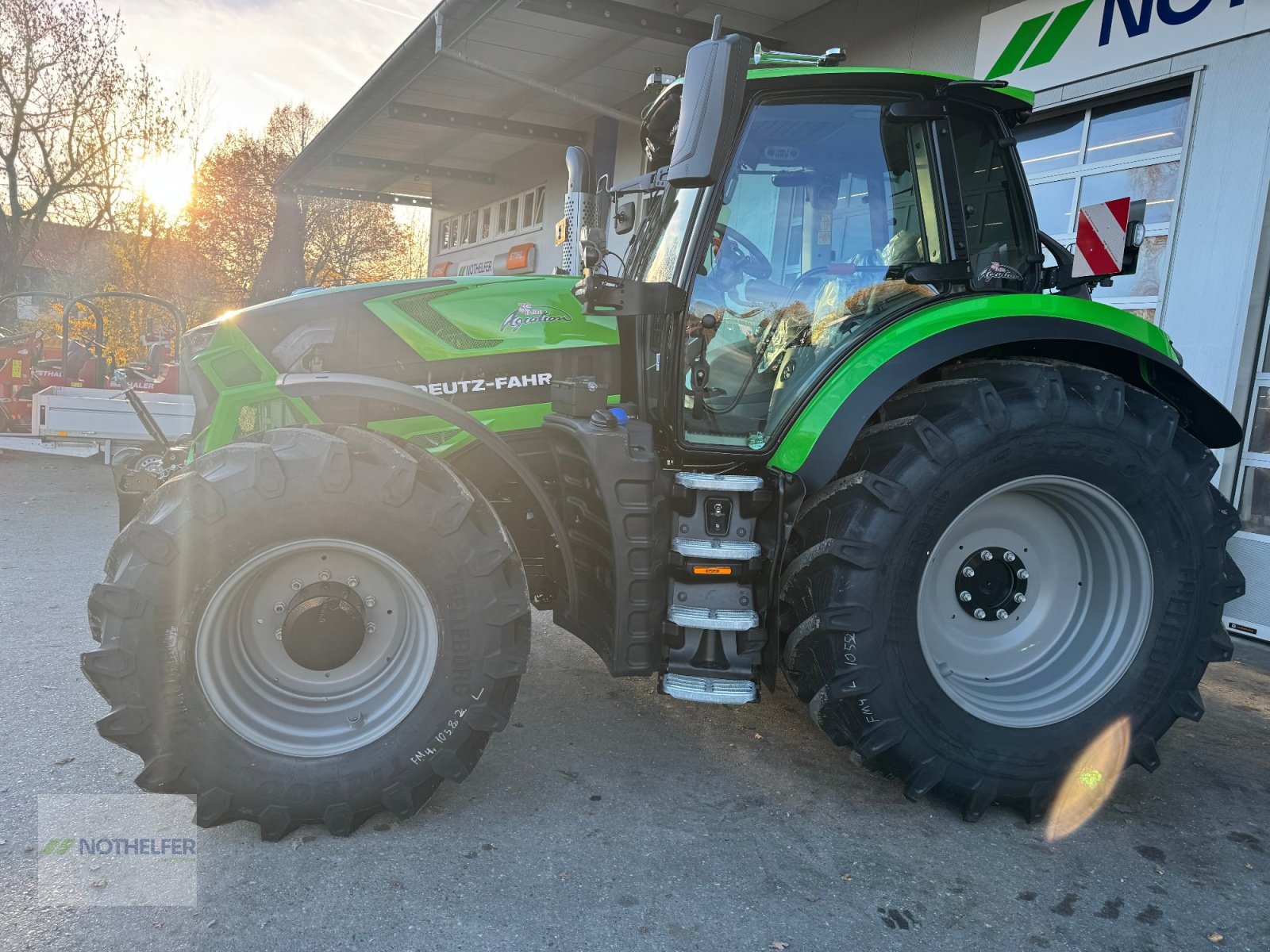 Traktor του τύπου Deutz-Fahr 6180 Agrotron TTV *Sondermodell*, Neumaschine σε Pforzen (Φωτογραφία 3)