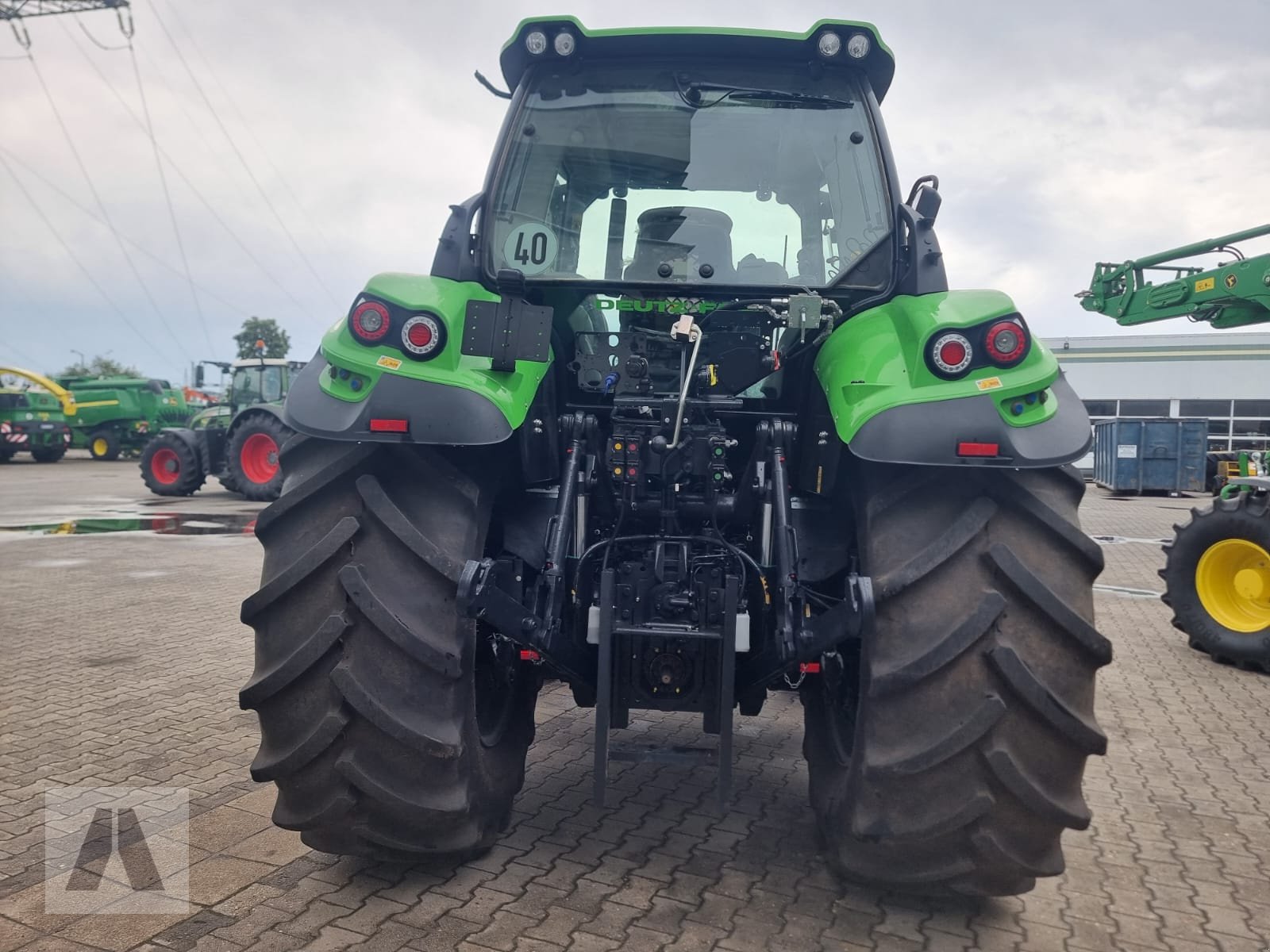 Traktor του τύπου Deutz-Fahr 6180 Agrotron TTV, Gebrauchtmaschine σε Regensburg (Φωτογραφία 9)
