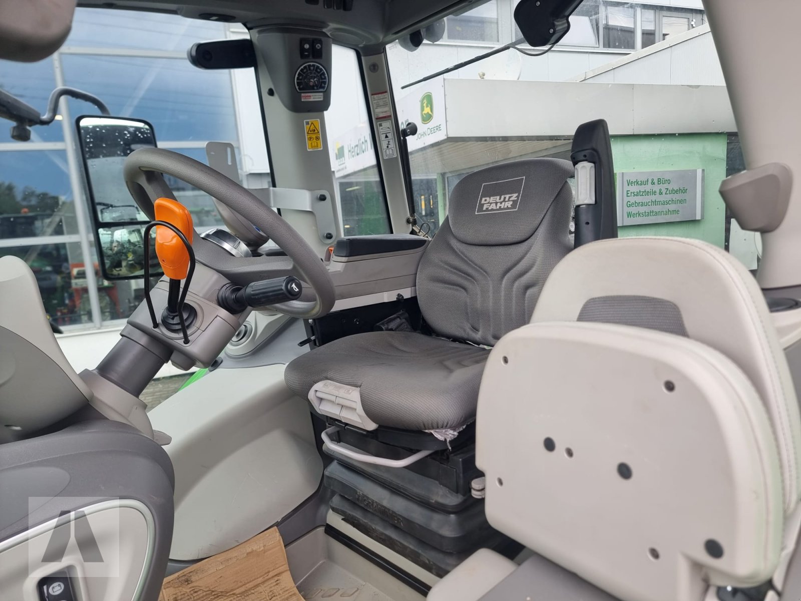 Traktor του τύπου Deutz-Fahr 6180 Agrotron TTV, Gebrauchtmaschine σε Regensburg (Φωτογραφία 22)