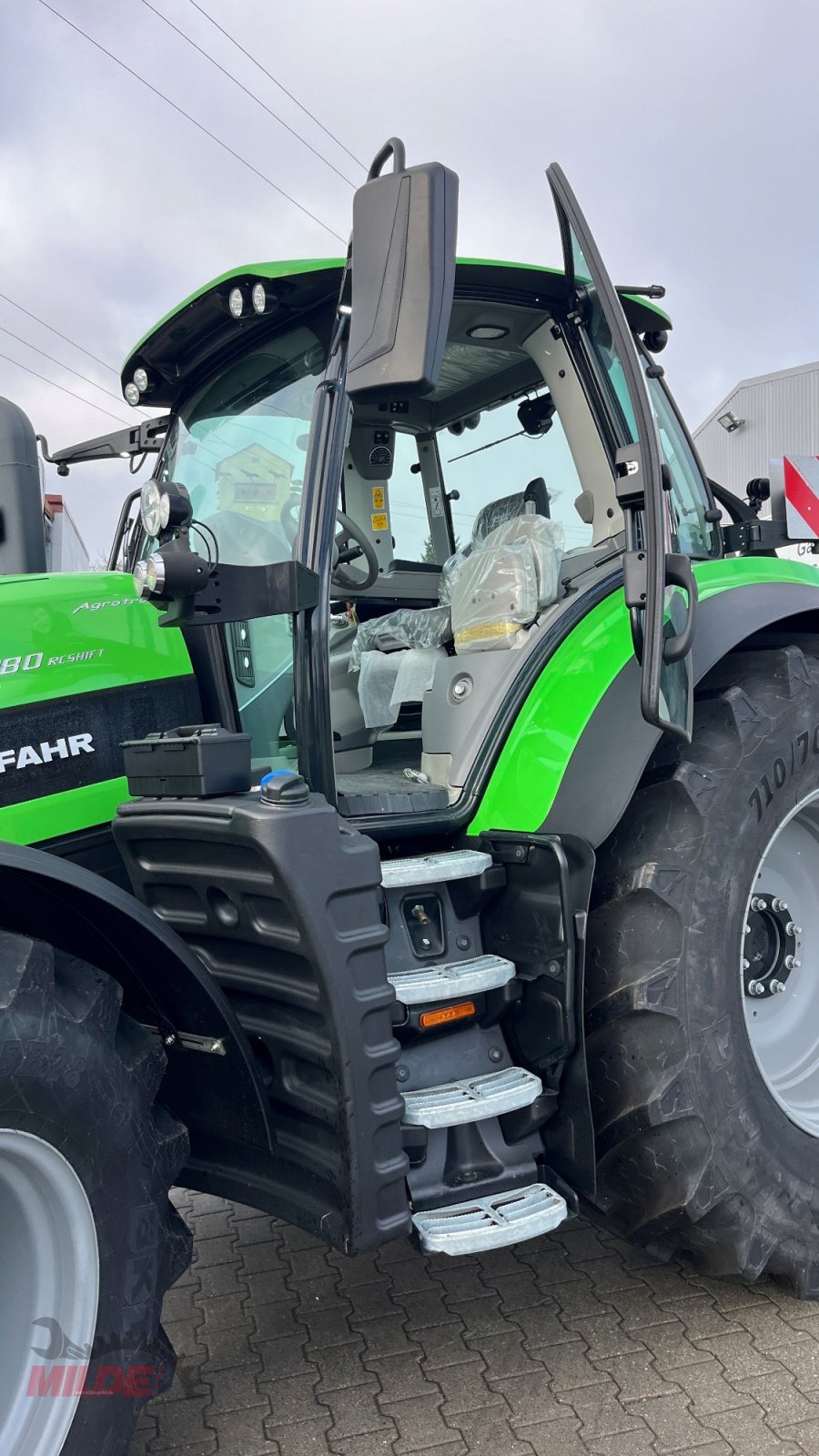 Traktor типа Deutz-Fahr 6180 RC-Shift, Neumaschine в Gebenbach (Фотография 12)