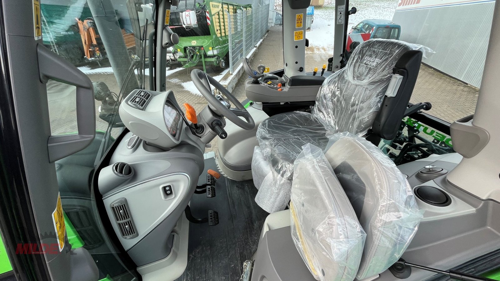 Traktor типа Deutz-Fahr 6180 RC-Shift, Neumaschine в Gebenbach (Фотография 14)