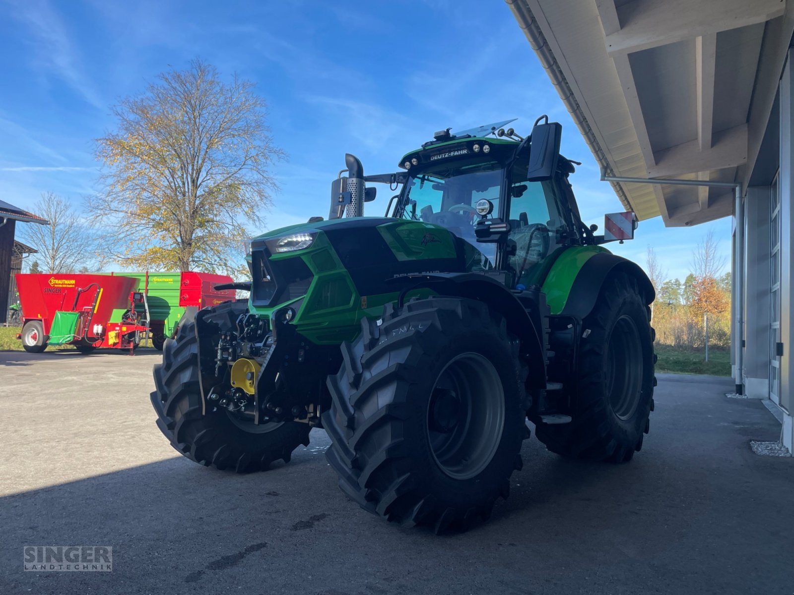 Traktor του τύπου Deutz-Fahr 6180 TTV 30 Jahre Agrotron, Neumaschine σε Ebenhofen (Φωτογραφία 8)