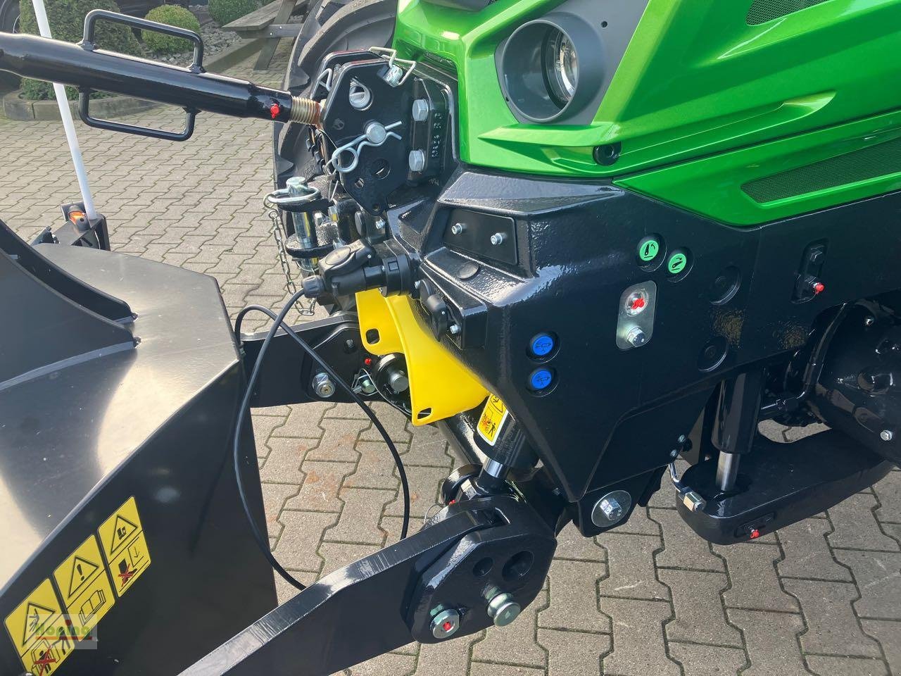 Traktor des Typs Deutz-Fahr 6180 TTV 30 Jahre Edition, Neumaschine in Bakum (Bild 9)