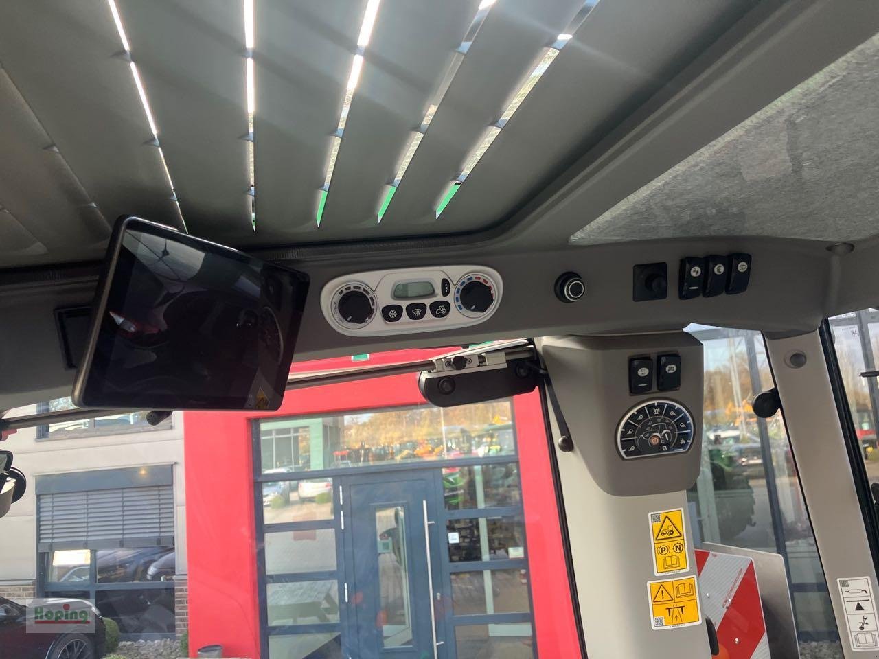 Traktor des Typs Deutz-Fahr 6180 TTV 30 Jahre Edition, Neumaschine in Bakum (Bild 15)