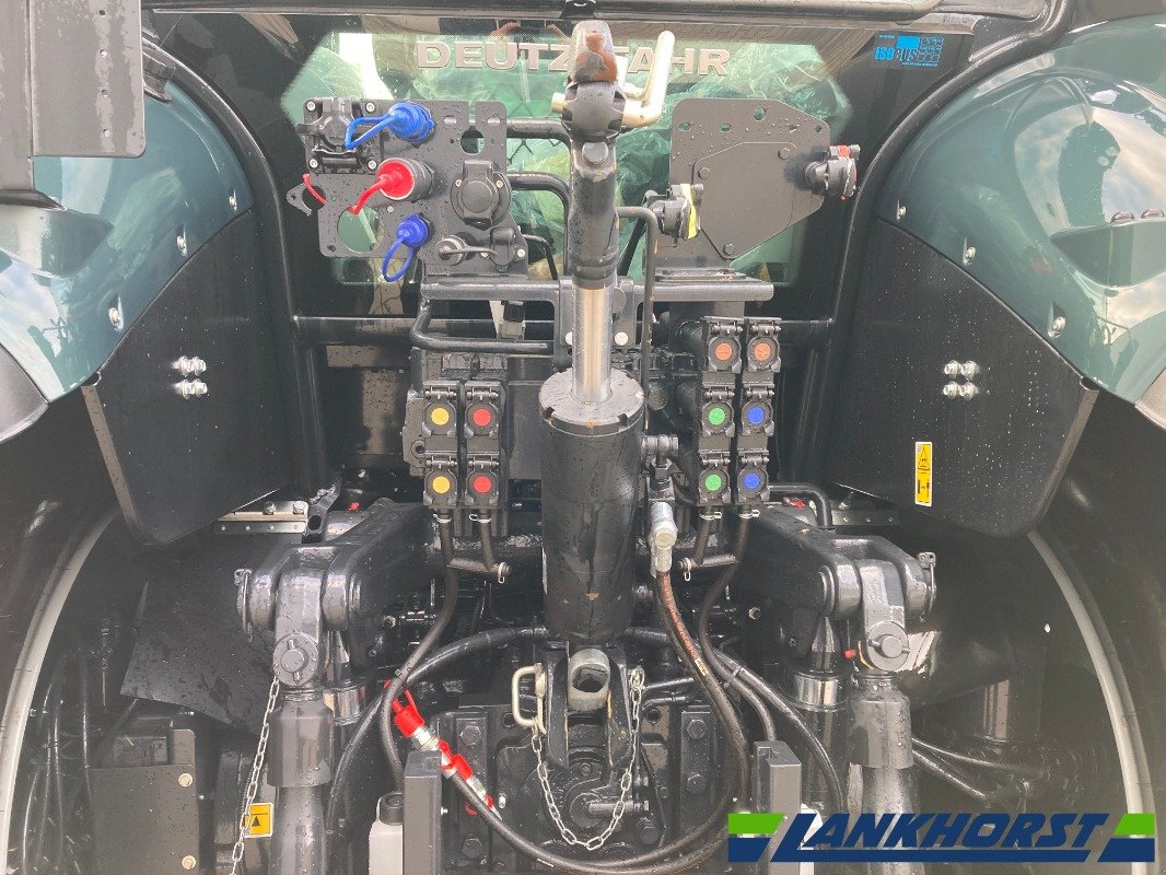 Traktor of the type Deutz-Fahr 6180 TTV M-GREEN-WARRIOR, Neumaschine in Emsbüren (Picture 9)