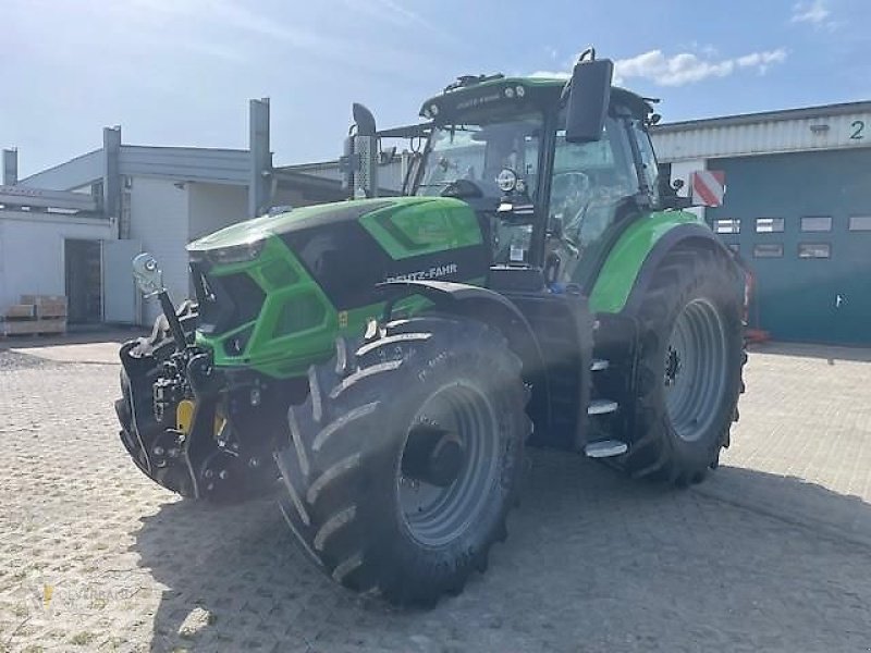 Traktor des Typs Deutz-Fahr 6180 TTV Warrior, Neumaschine in Fischbach/Clervaux (Bild 5)