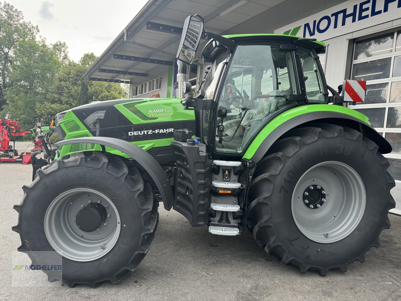 Traktor Türe ait Deutz-Fahr 6180 TTV Warrior, Neumaschine içinde Pforzen (resim 4)