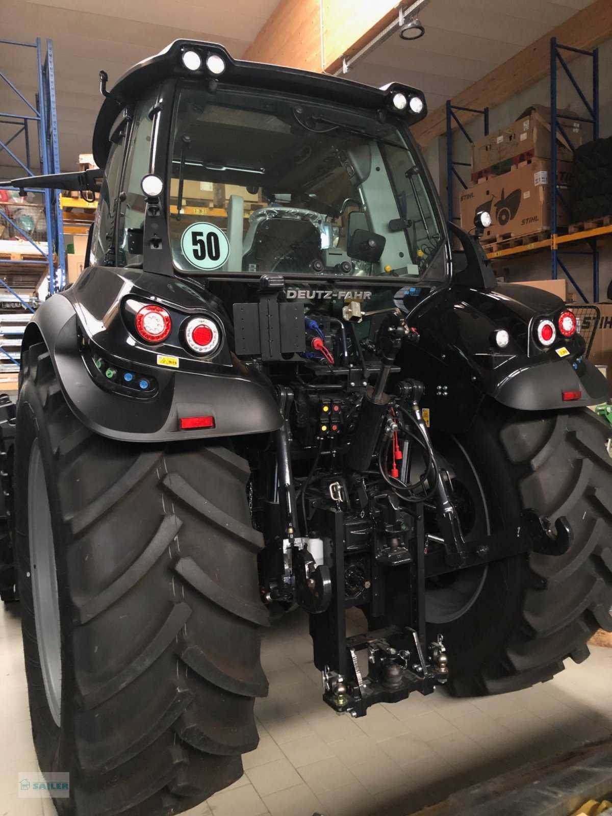 Traktor des Typs Deutz-Fahr 6180 TTV, Neumaschine in Landsberg (Bild 4)