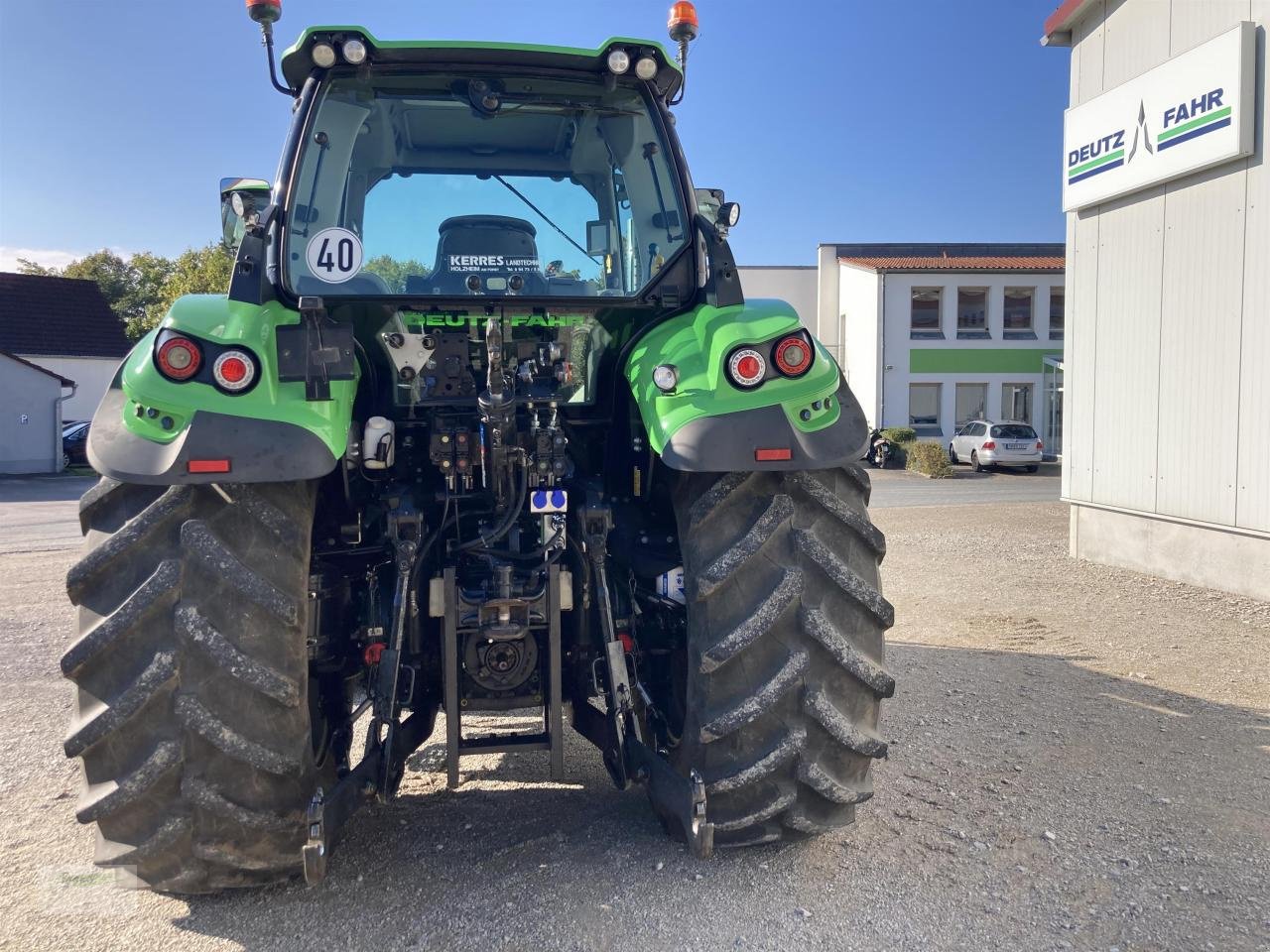 Traktor van het type Deutz-Fahr 6180 TTV, Gebrauchtmaschine in Beilngries (Foto 5)
